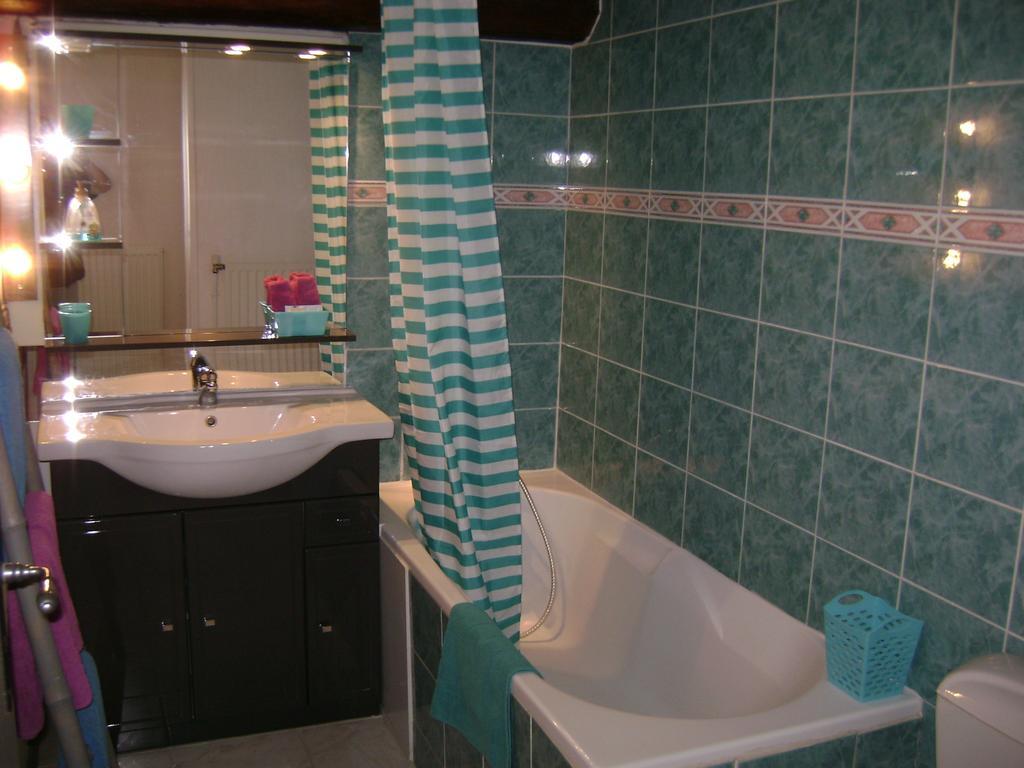 Les Chandelles Bed & Breakfast Villiers-le-Morhier Стая снимка