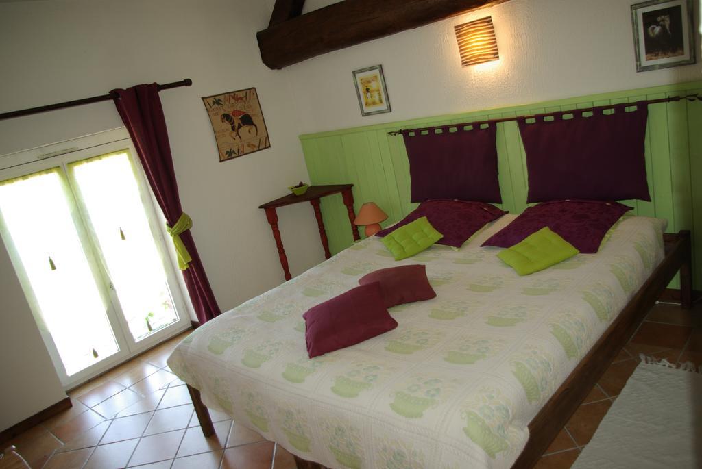 Les Chandelles Bed & Breakfast Villiers-le-Morhier Стая снимка